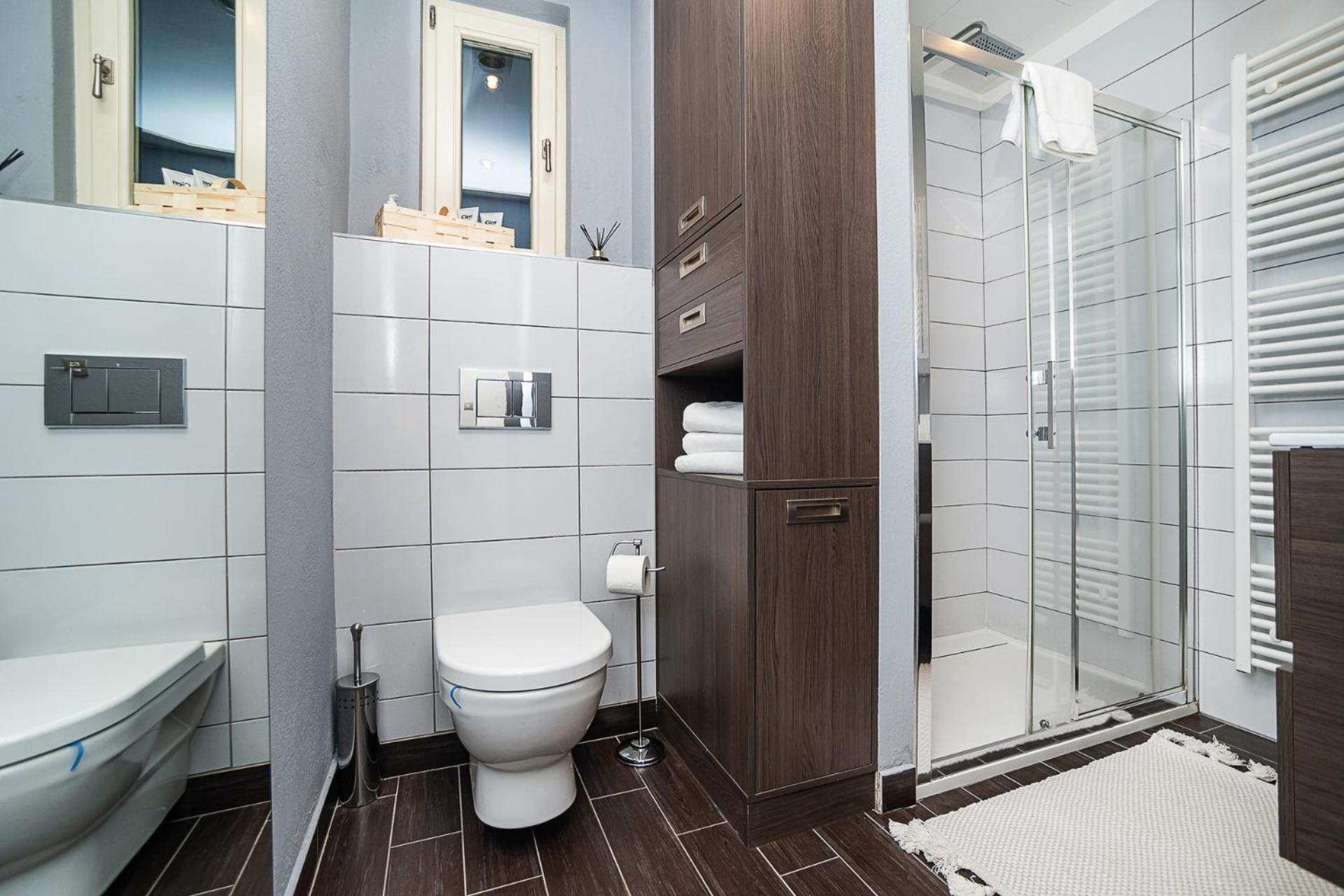 Apartment Luxurious Two-bedroom In The Old Town