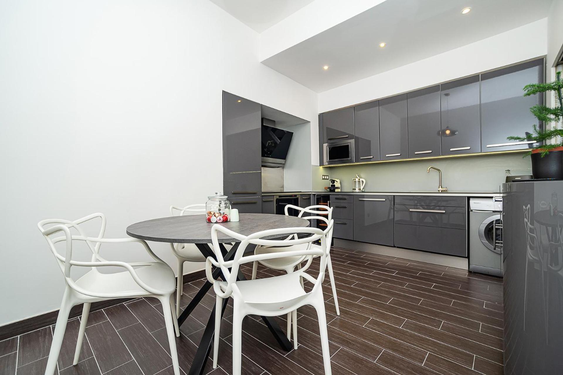 Luxurious Two-bedroom In The Old Town * Prague