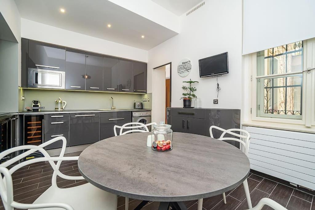 Luxurious Two-bedroom In The Old Town Apartmán Praha