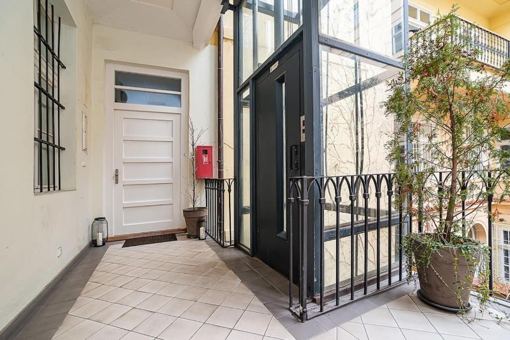 Luxurious Two-bedroom In The Old Town Apartmán Praha